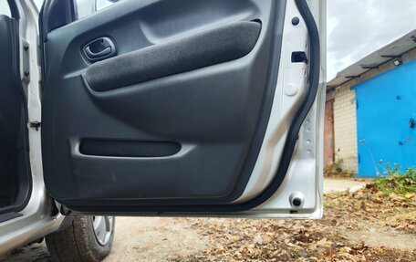 Suzuki Swift II, 2003 год, 385 000 рублей, 5 фотография