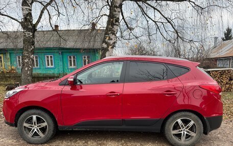 Hyundai ix35 I рестайлинг, 2013 год, 1 400 000 рублей, 4 фотография