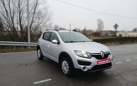 Renault Sandero II рестайлинг, 2016 год, 767 000 рублей, 1 фотография