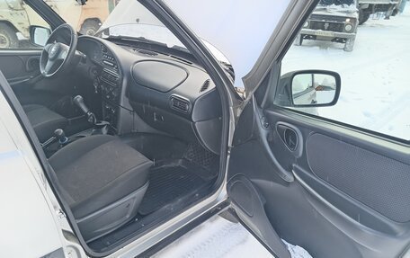 Chevrolet Niva I рестайлинг, 2018 год, 620 000 рублей, 15 фотография