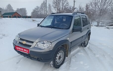 Chevrolet Niva I рестайлинг, 2018 год, 620 000 рублей, 22 фотография