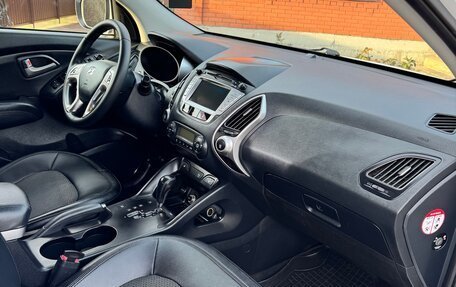 Hyundai ix35 I рестайлинг, 2012 год, 1 330 000 рублей, 24 фотография