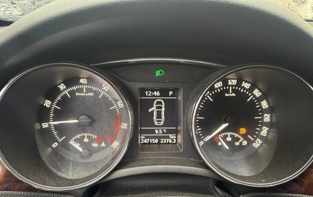 Skoda Superb III рестайлинг, 2014 год, 1 200 000 рублей, 4 фотография