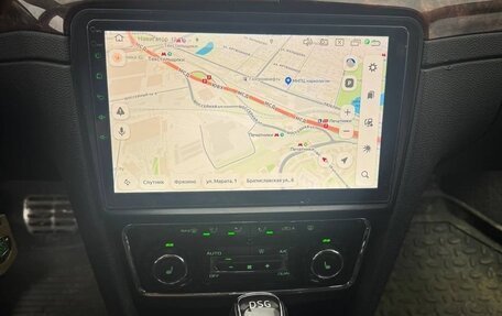 Skoda Superb III рестайлинг, 2014 год, 1 200 000 рублей, 3 фотография