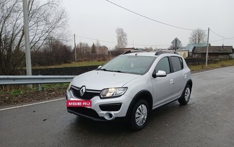 Renault Sandero II рестайлинг, 2016 год, 767 000 рублей, 2 фотография