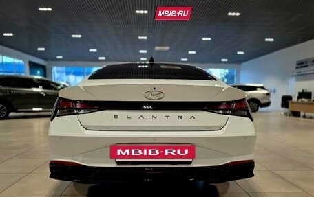 Hyundai Elantra, 2022 год, 2 050 000 рублей, 6 фотография