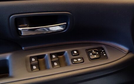 Mitsubishi Outlander III рестайлинг 3, 2022 год, 2 690 000 рублей, 24 фотография