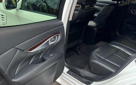 Infiniti M, 2011 год, 2 800 000 рублей, 18 фотография