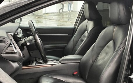 Toyota Camry, 2020 год, 2 699 000 рублей, 8 фотография