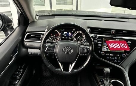 Toyota Camry, 2020 год, 2 699 000 рублей, 5 фотография