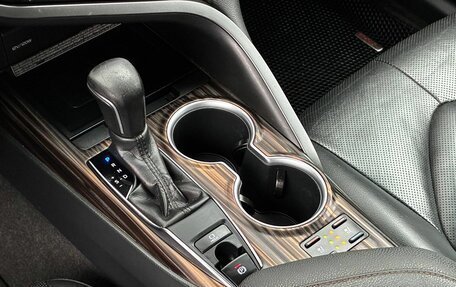 Toyota Camry, 2020 год, 2 699 000 рублей, 15 фотография