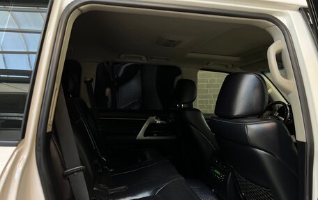 Toyota Land Cruiser 200, 2013 год, 3 300 000 рублей, 10 фотография