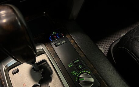 Toyota Land Cruiser 200, 2013 год, 3 300 000 рублей, 14 фотография