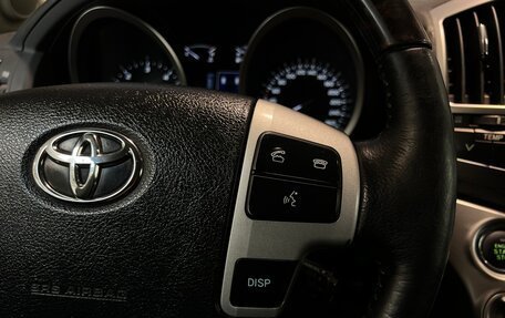 Toyota Land Cruiser 200, 2013 год, 3 300 000 рублей, 18 фотография