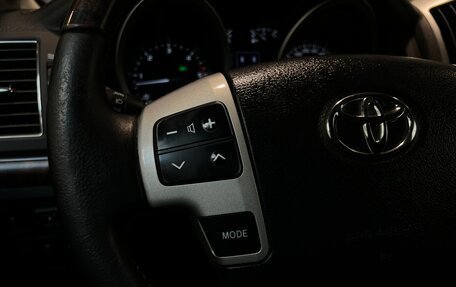 Toyota Land Cruiser 200, 2013 год, 3 300 000 рублей, 19 фотография