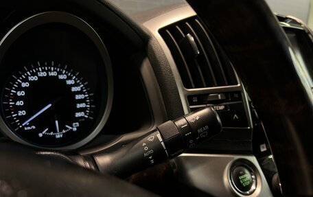 Toyota Land Cruiser 200, 2013 год, 3 300 000 рублей, 20 фотография