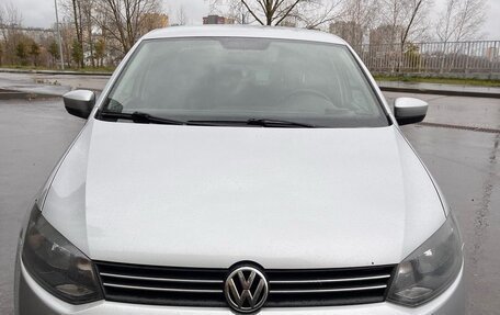 Volkswagen Polo VI (EU Market), 2013 год, 745 000 рублей, 3 фотография