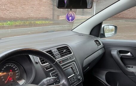 Volkswagen Polo VI (EU Market), 2013 год, 745 000 рублей, 10 фотография