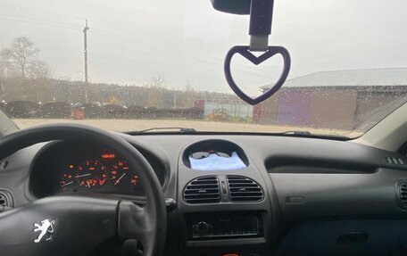 Peugeot 206, 2003 год, 216 666 рублей, 12 фотография
