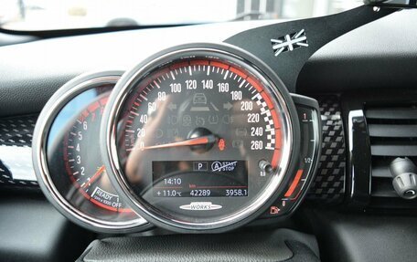 MINI Hatch, 2020 год, 3 120 000 рублей, 23 фотография