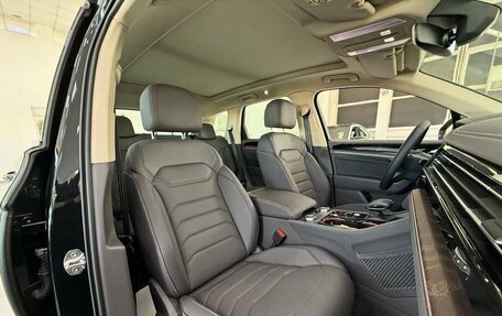 Volkswagen Touareg III, 2025 год, 8 499 000 рублей, 11 фотография