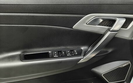 Geely Atlas I, 2018 год, 1 450 000 рублей, 15 фотография