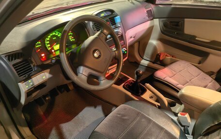 KIA Cerato I, 2004 год, 460 000 рублей, 3 фотография