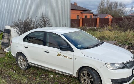 Skoda Rapid I, 2015 год, 320 000 рублей, 6 фотография