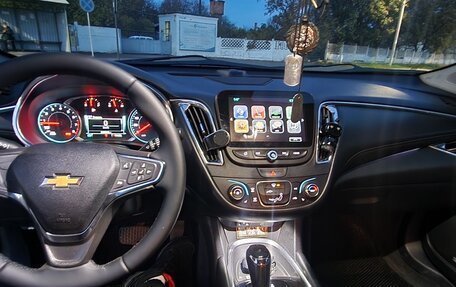 Chevrolet Malibu IX, 2018 год, 1 600 000 рублей, 11 фотография