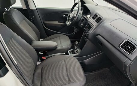 Volkswagen Polo VI (EU Market), 2014 год, 1 050 000 рублей, 11 фотография