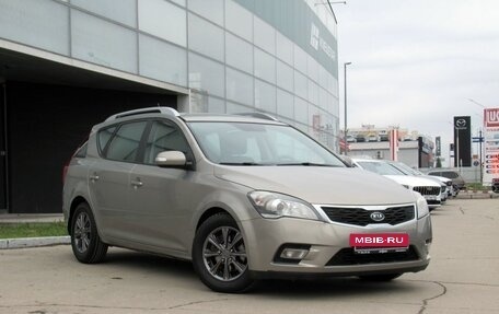 KIA cee'd I рестайлинг, 2011 год, 800 000 рублей, 3 фотография