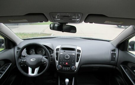 KIA cee'd I рестайлинг, 2011 год, 800 000 рублей, 14 фотография