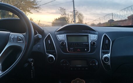 Hyundai ix35 I рестайлинг, 2012 год, 1 950 000 рублей, 20 фотография