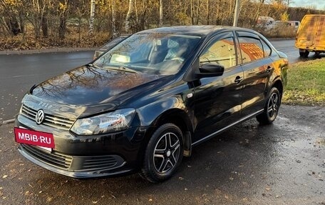 Volkswagen Polo VI (EU Market), 2014 год, 960 000 рублей, 3 фотография