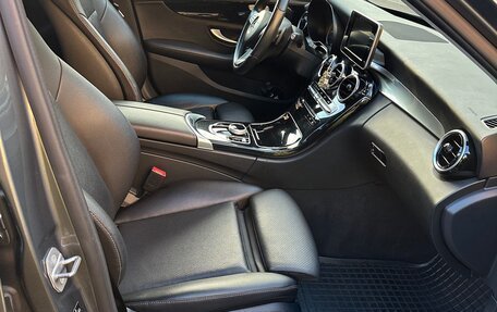 Mercedes-Benz C-Класс, 2017 год, 1 850 000 рублей, 9 фотография