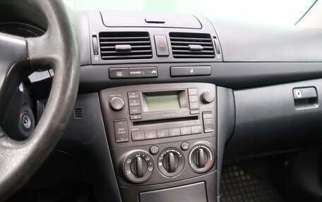 Toyota Avensis III рестайлинг, 2008 год, 749 000 рублей, 17 фотография