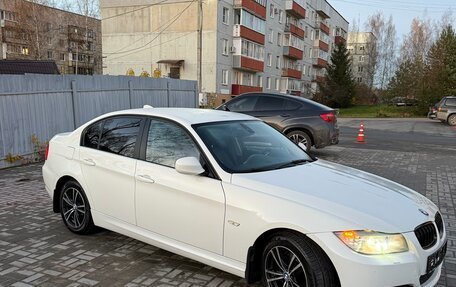 BMW 3 серия, 2011 год, 985 000 рублей, 3 фотография