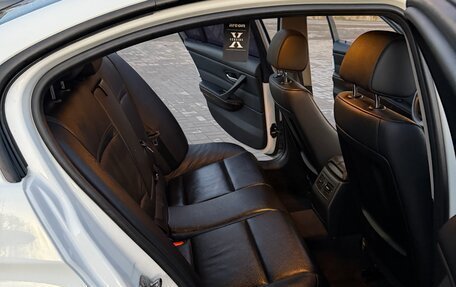 BMW 3 серия, 2011 год, 985 000 рублей, 11 фотография