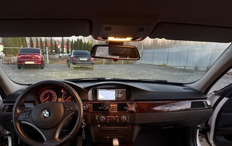 BMW 3 серия, 2011 год, 985 000 рублей, 13 фотография