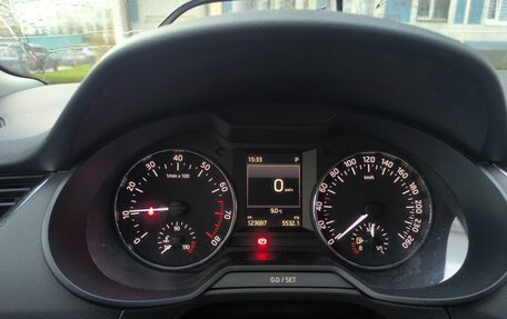 Skoda Octavia, 2015 год, 1 400 000 рублей, 9 фотография