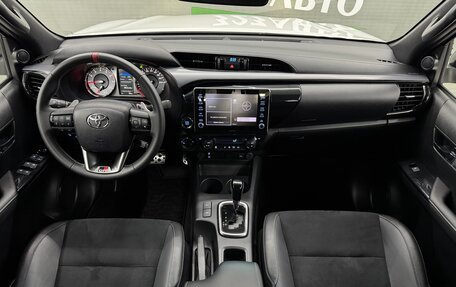 Toyota Hilux VIII, 2025 год, 7 350 000 рублей, 9 фотография