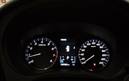 Mitsubishi Outlander III рестайлинг 3, 2017 год, 2 199 000 рублей, 16 фотография