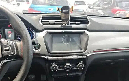 Haval H2, 2020 год, 1 300 000 рублей, 11 фотография