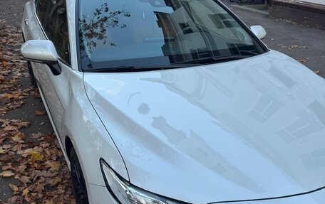 Toyota Camry, 2022 год, 4 100 000 рублей, 1 фотография