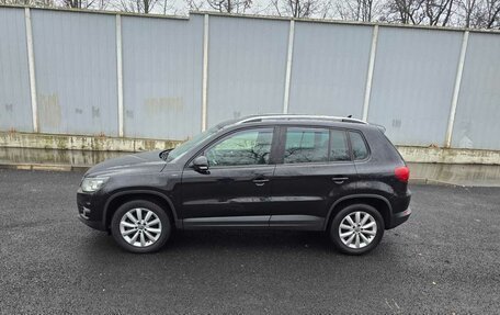 Volkswagen Tiguan I, 2016 год, 1 680 000 рублей, 2 фотография