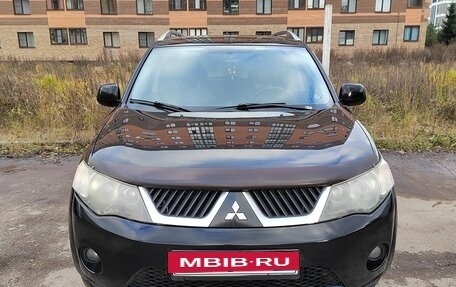 Mitsubishi Outlander III рестайлинг 3, 2008 год, 980 000 рублей, 3 фотография