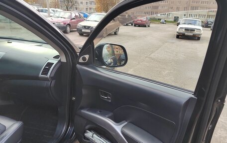 Mitsubishi Outlander III рестайлинг 3, 2008 год, 980 000 рублей, 18 фотография