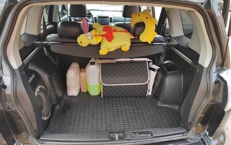 Mitsubishi Outlander III рестайлинг 3, 2008 год, 980 000 рублей, 26 фотография