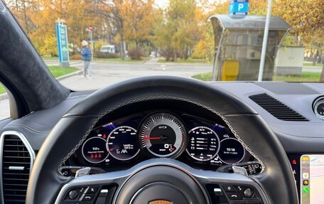 Porsche Cayenne III, 2022 год, 15 800 000 рублей, 10 фотография