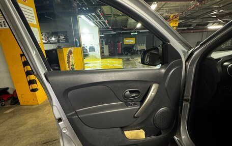 Renault Logan II, 2019 год, 720 000 рублей, 9 фотография